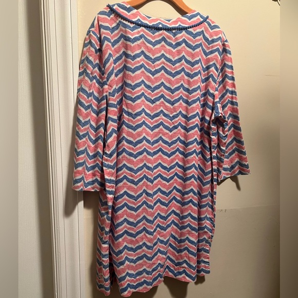 Girl's Vineyard Vines Size Small Red, White & Blue Wale Tail Striped Coverup - Picture 4 of 5